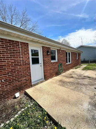 $215,000 | 409 Hawthorne Drive, Union, MO 63084