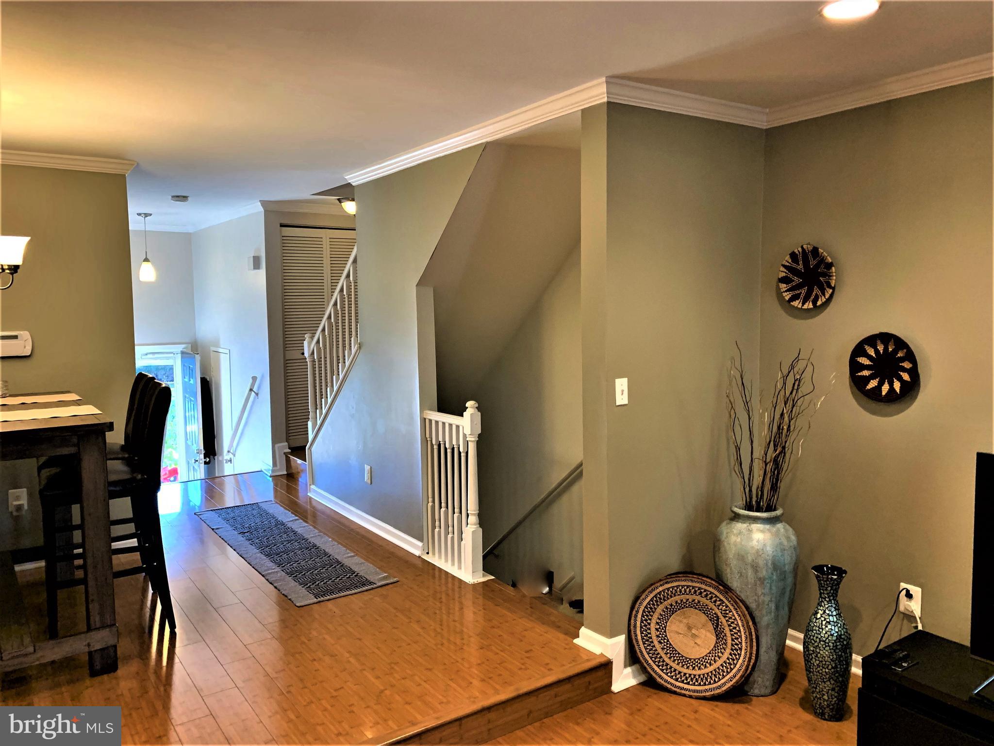 3806 Ferrara Drive Silver Spring, MD 20906 - Photo 15 of 35 Entry to LR