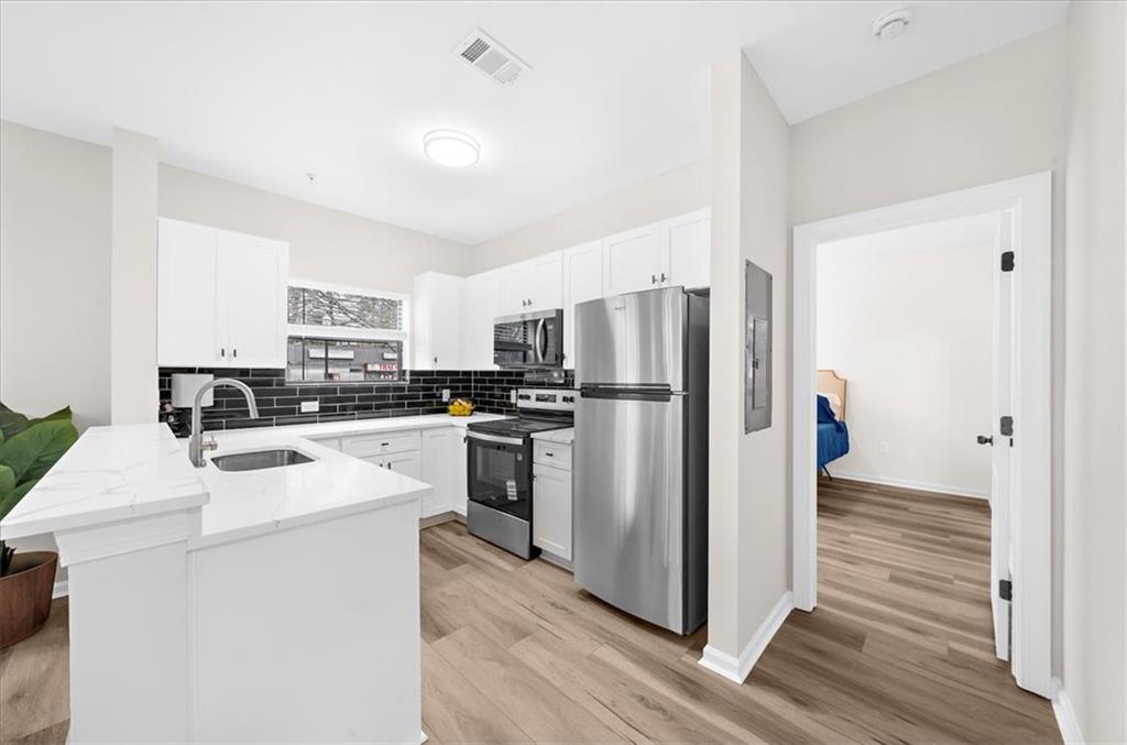 2230 Cheshire Bridge Rd NE Unit 403  