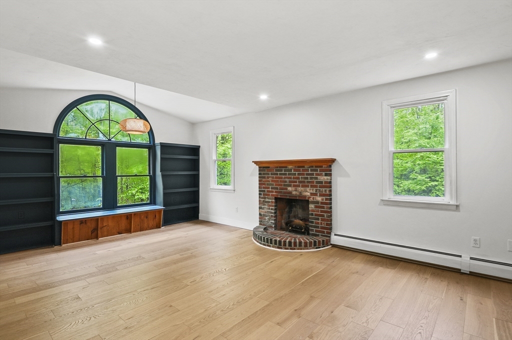 455 Main Street Rutland, MA 01543 - Photo 19 of 34