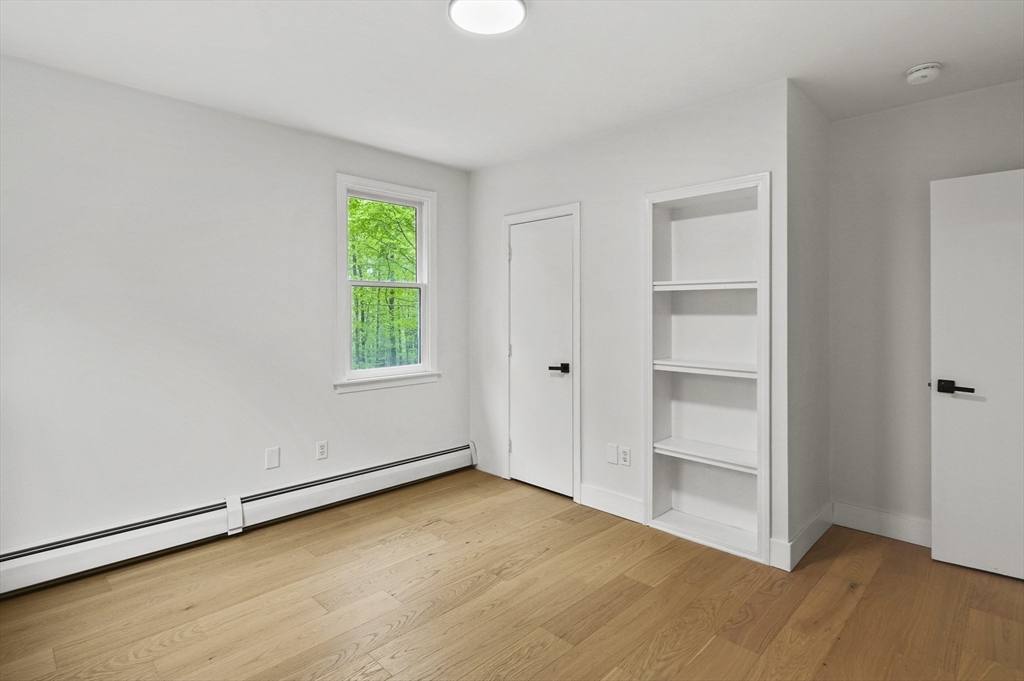 455 Main Street Rutland, MA 01543 - Photo 26 of 34