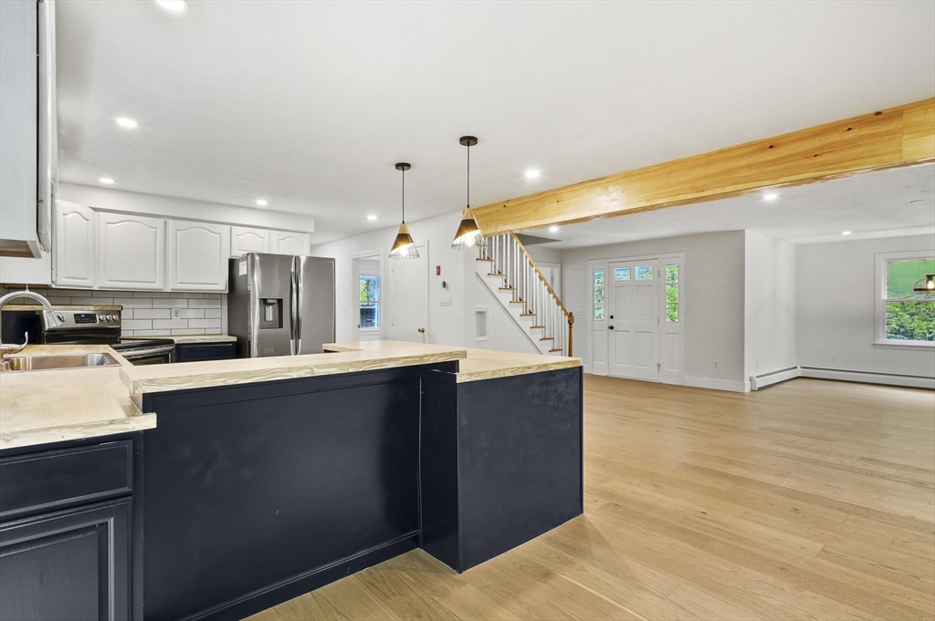 455 Main Street Rutland, MA 01543 - Photo 10 of 34
