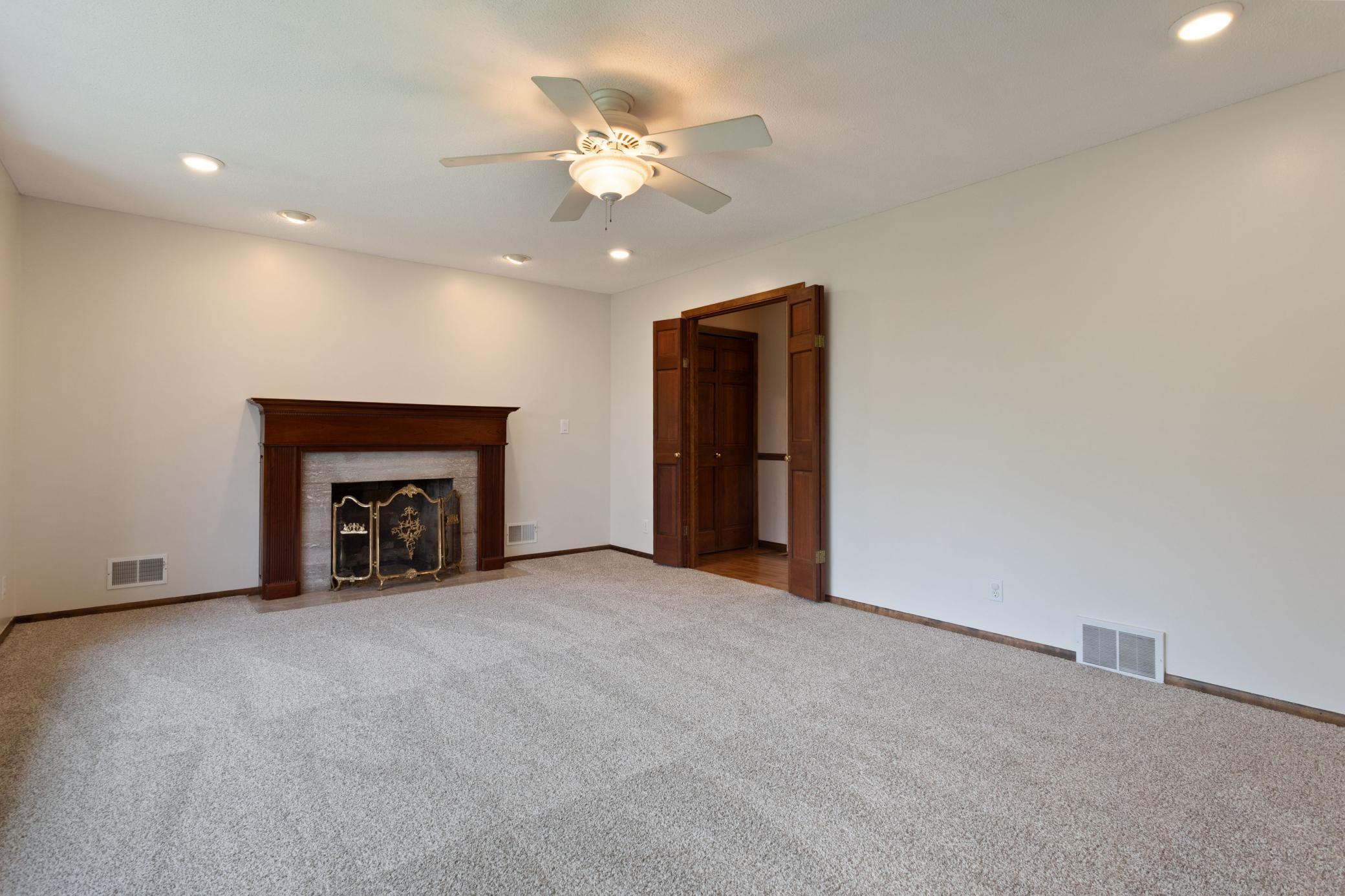 1559 McCarthy Road Eagan, MN 55121 - Photo 13 of 27