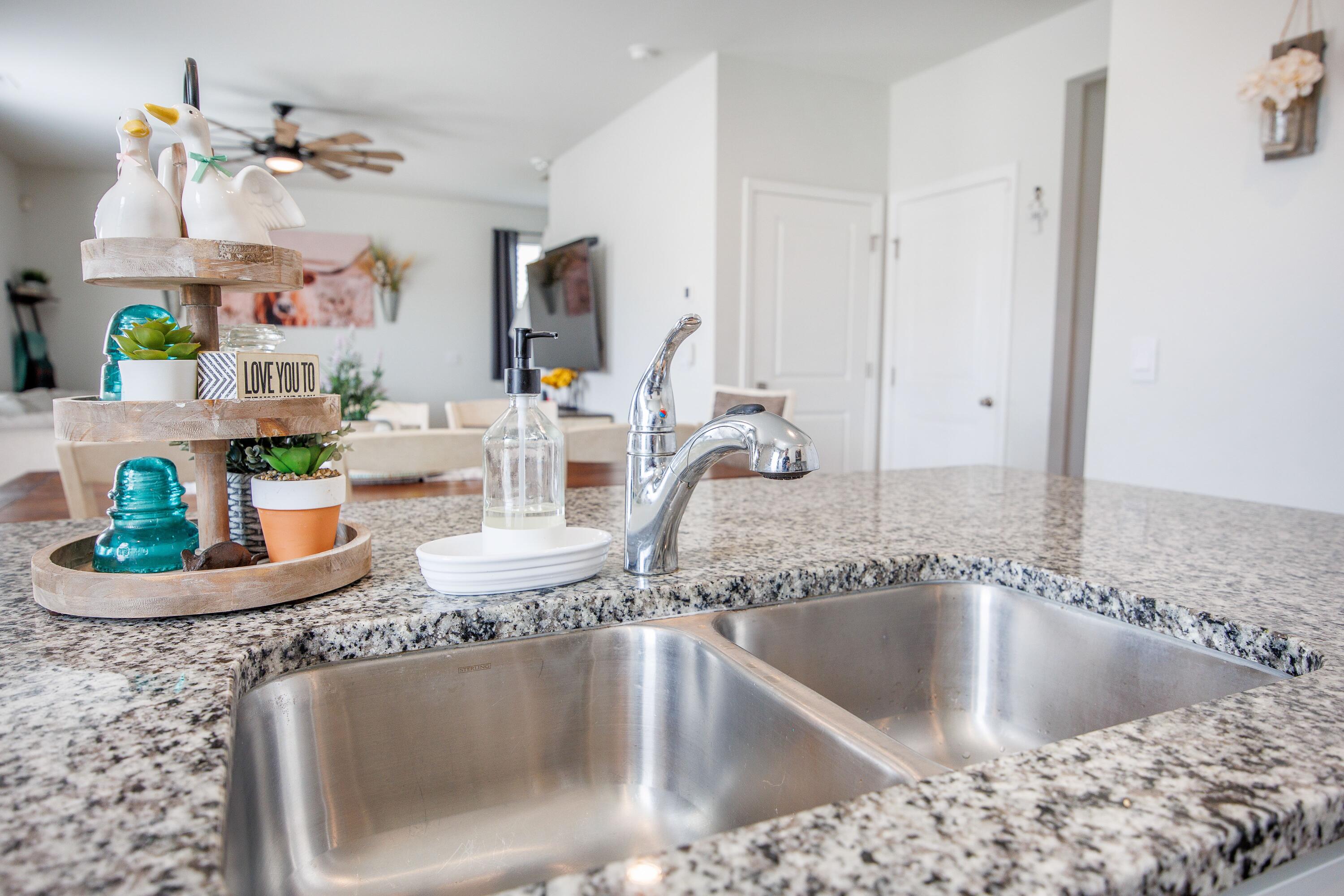 364 Lk Rdg Boulevard Summerville, SC 29486 - Photo 11 of 29 Barclay Media Co-13