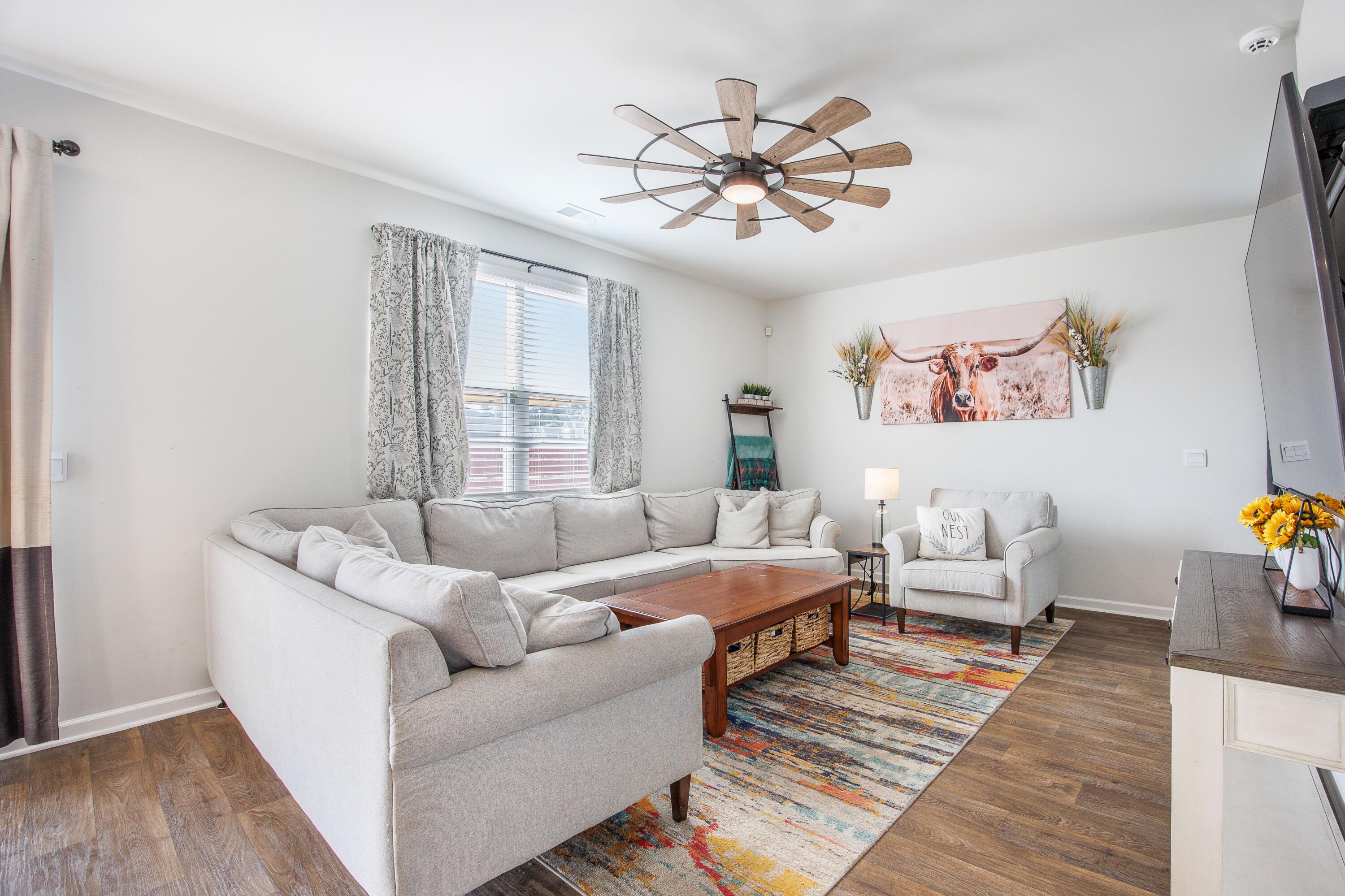 364 Lk Rdg Boulevard Summerville, SC 29486 - Photo 15 of 29 Barclay Media Co-17