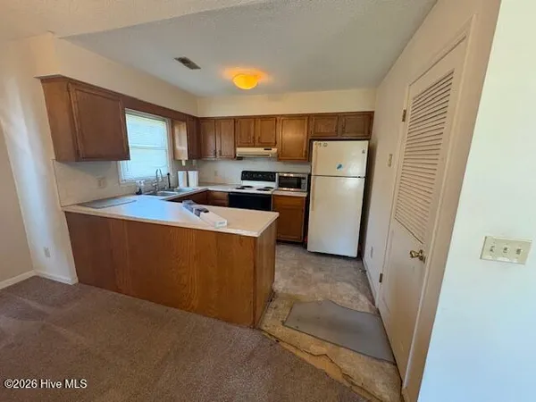 $149,900 | 143 West Victoria Court, Greenville, NC 27834