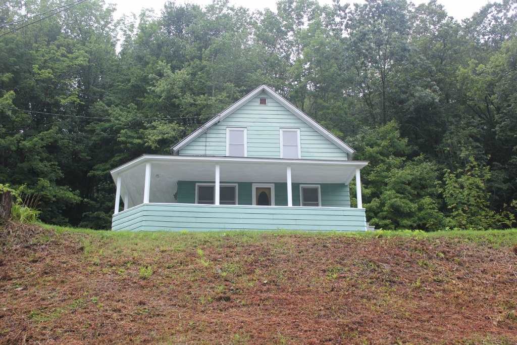 11 Sioux Drive Springfield, VT 05156 - Photo 9 of 18