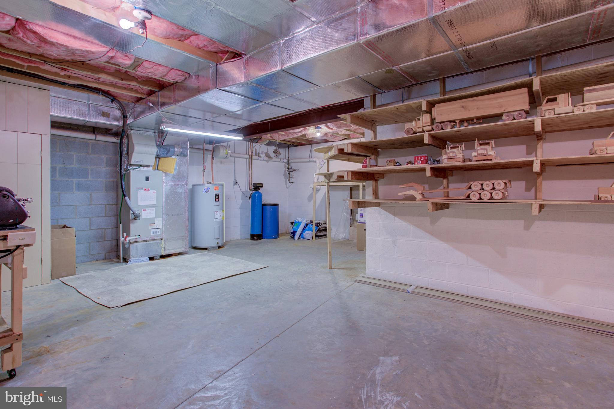 15 Marie Drive Lititz, PA 17543 - Photo 36 of 49