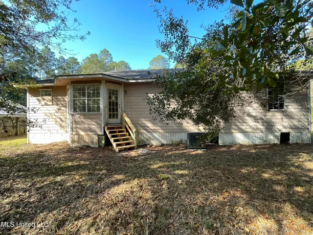 $50,000 | 1237 Roys Road, Gautier, MS 39553
