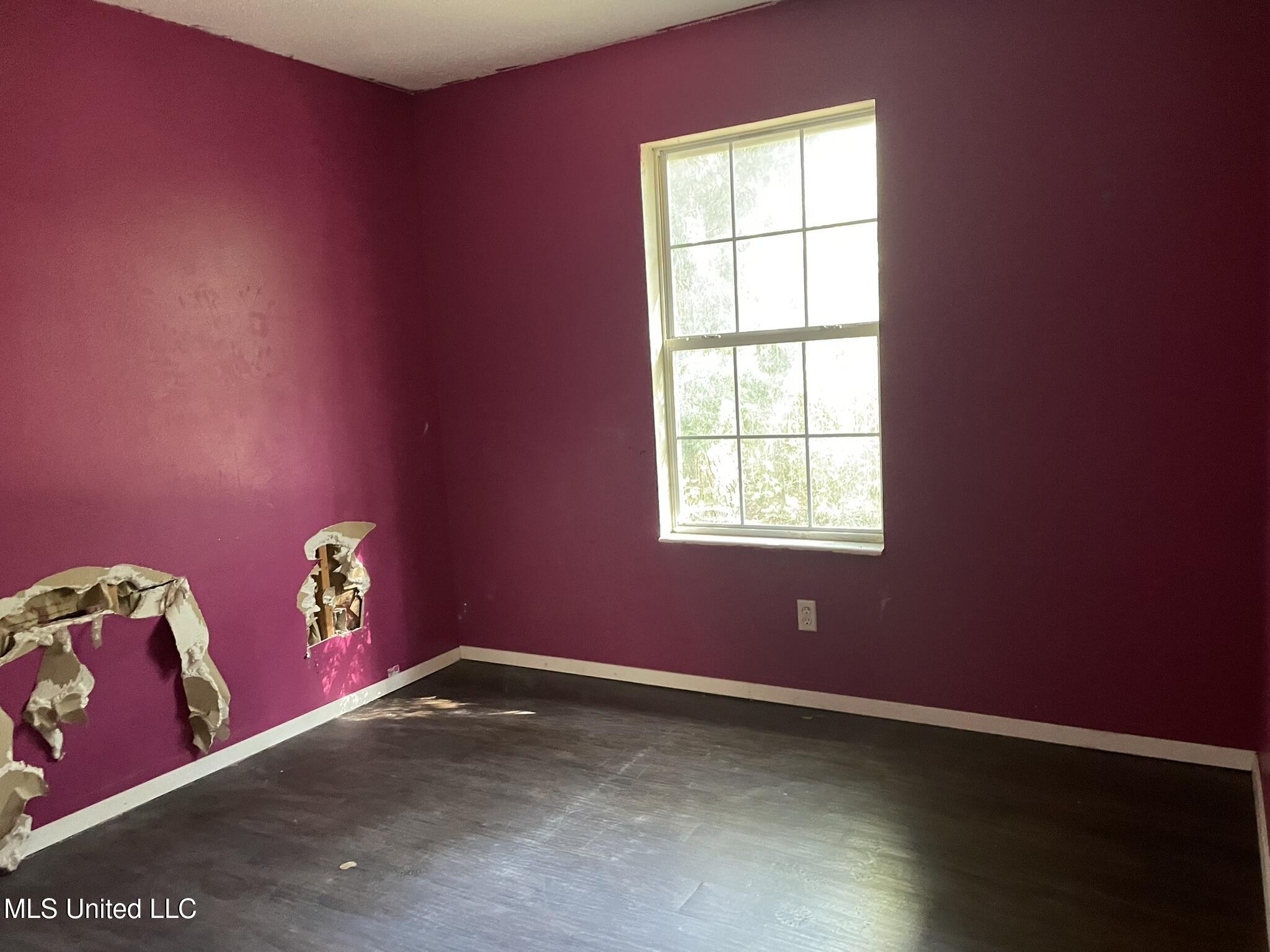 1237 Roys Road Gautier, MS 39553 - Photo 7 of 11 IMG_0067