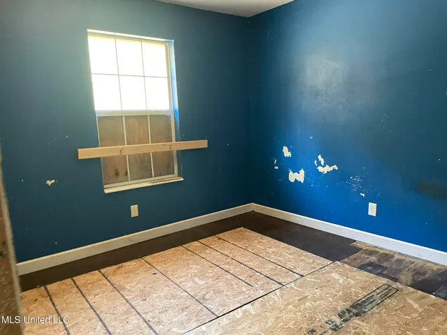 $50,000 | 1237 Roys Road, Gautier, MS 39553