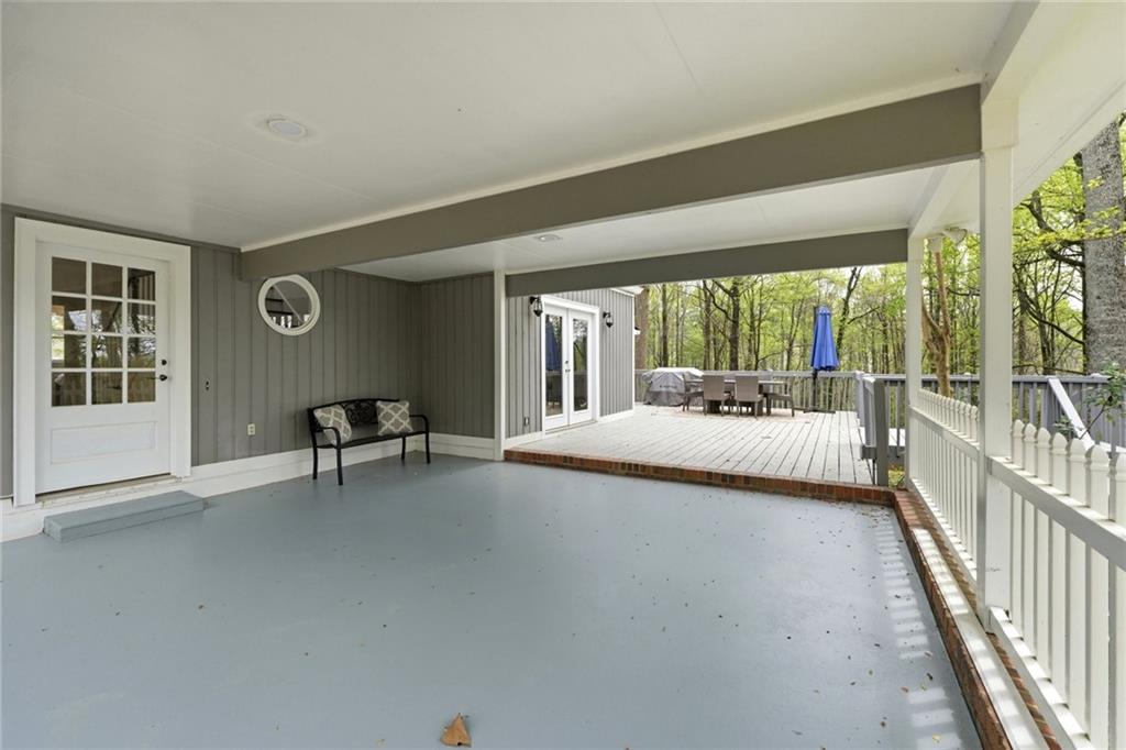 2955 Brookfield Circle Cumming, GA 30040 - Photo 87 of 89 a bedroom with a bed and a large window
