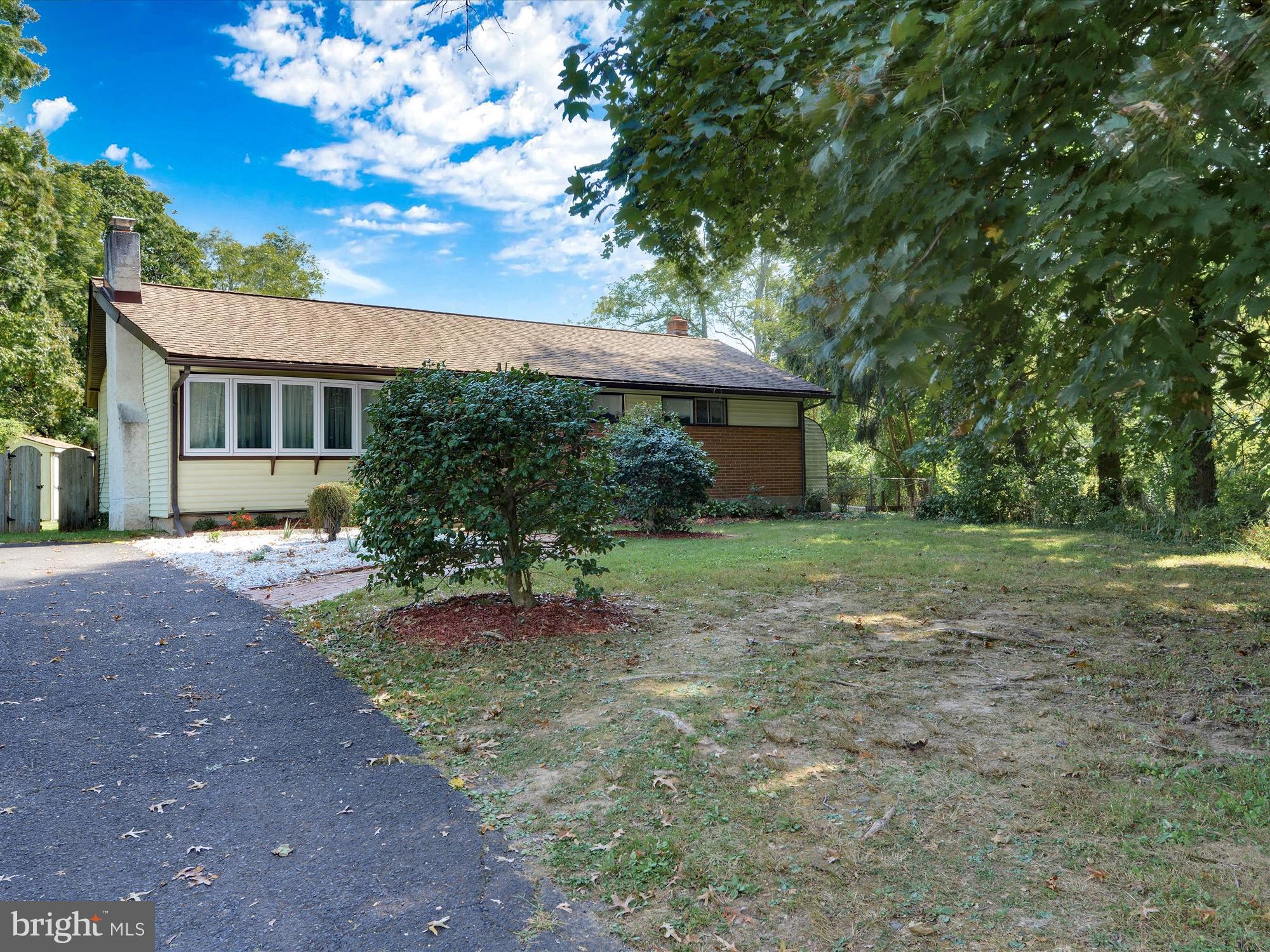 119 Valley Road Warminster, PA 18974 - Photo 3 of 25