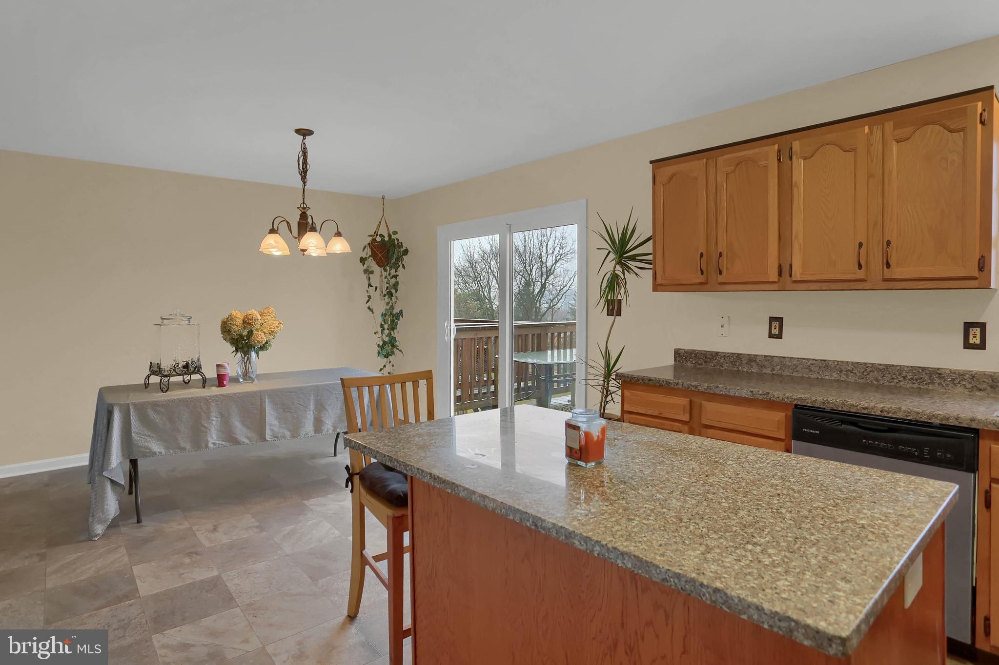 2929 Robin Road York, PA 17404 - Photo 9 of 31 Gallery Image 9