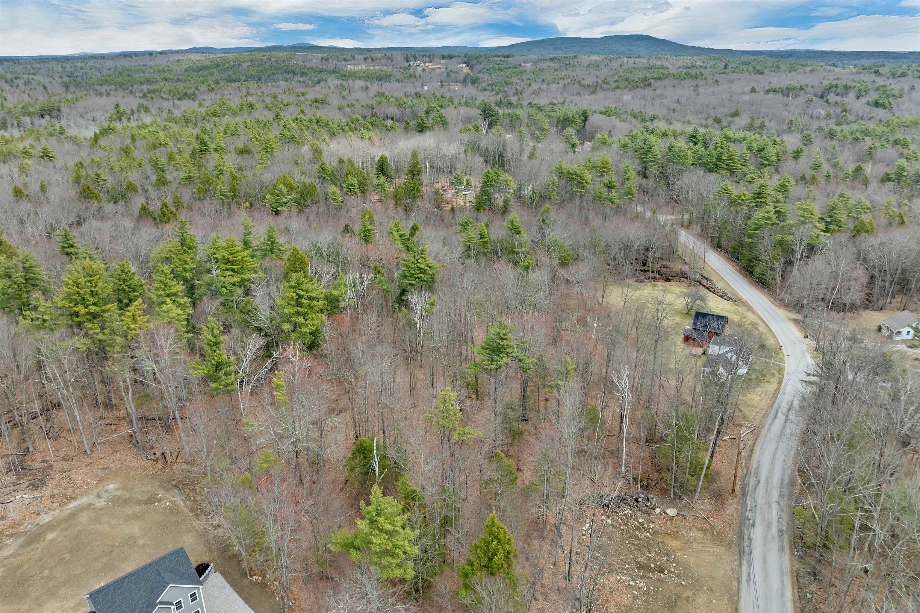 52 Mt Delight Road, Unit 52 Deerfield, NH 03037 - Photo 6 of 17