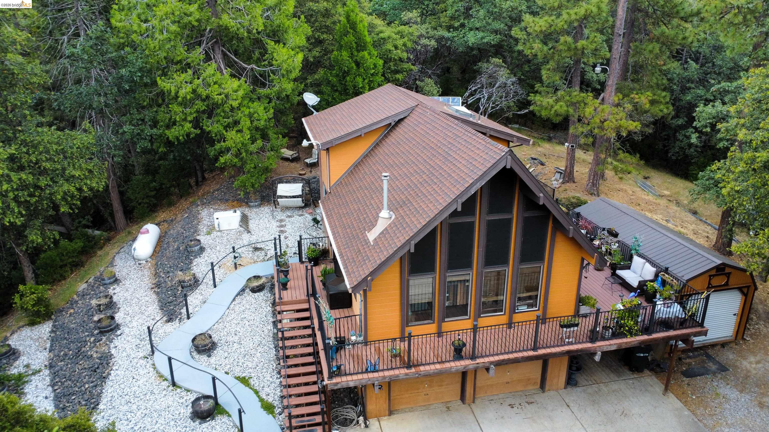 22555 South Fork Road Sonora, CA 95370 - Photo 1 of 35 an aerial view of a house