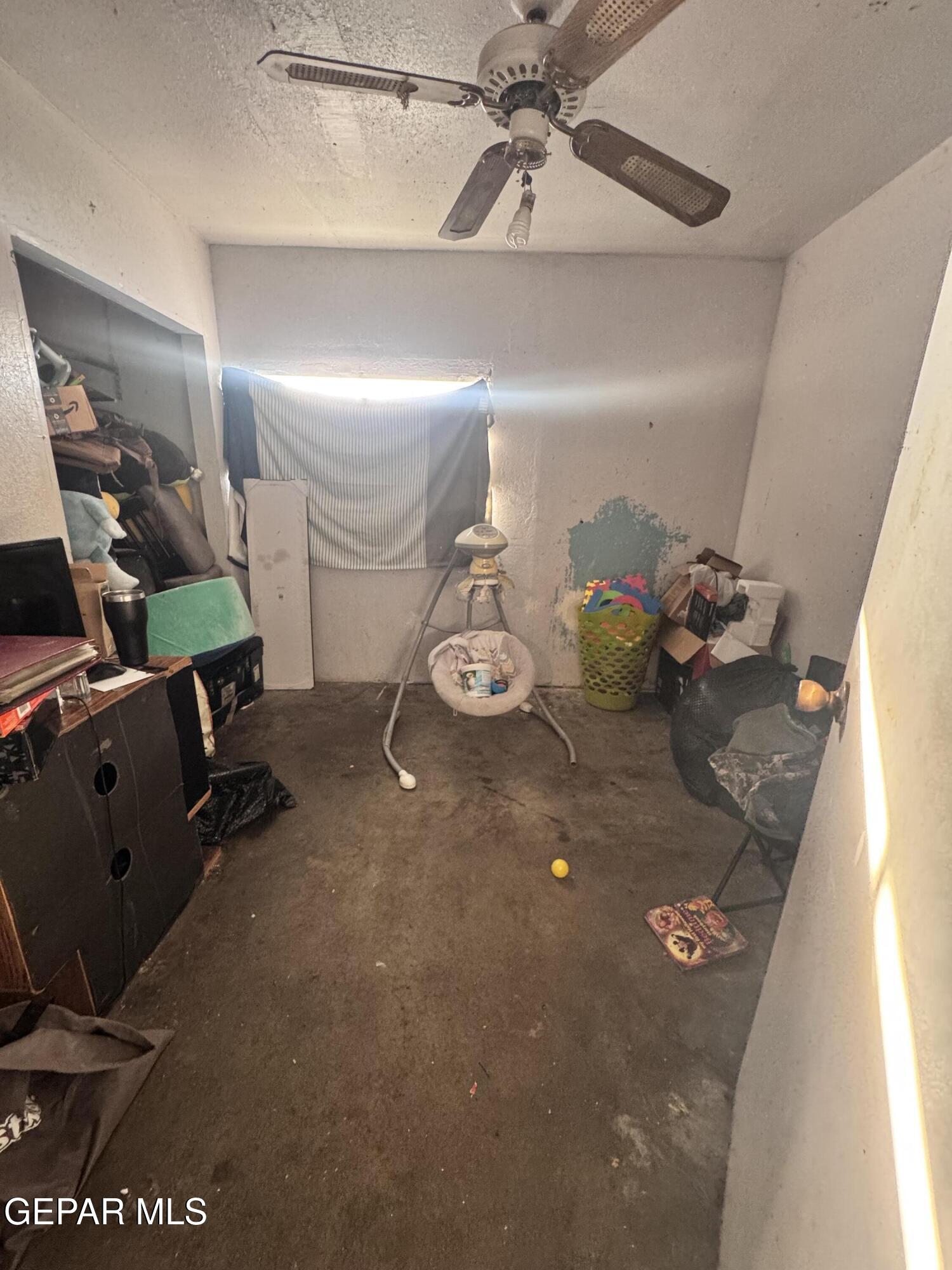 7045 1st Street Canutillo, TX 79835 - Photo 43 of 50 a room with gym equipment