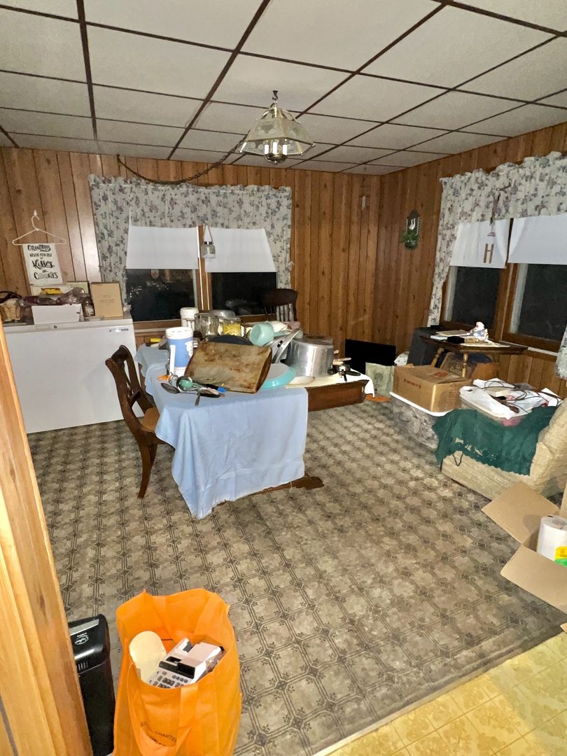 925 8th Street Erie, IL 61250 - Photo 11 of 15