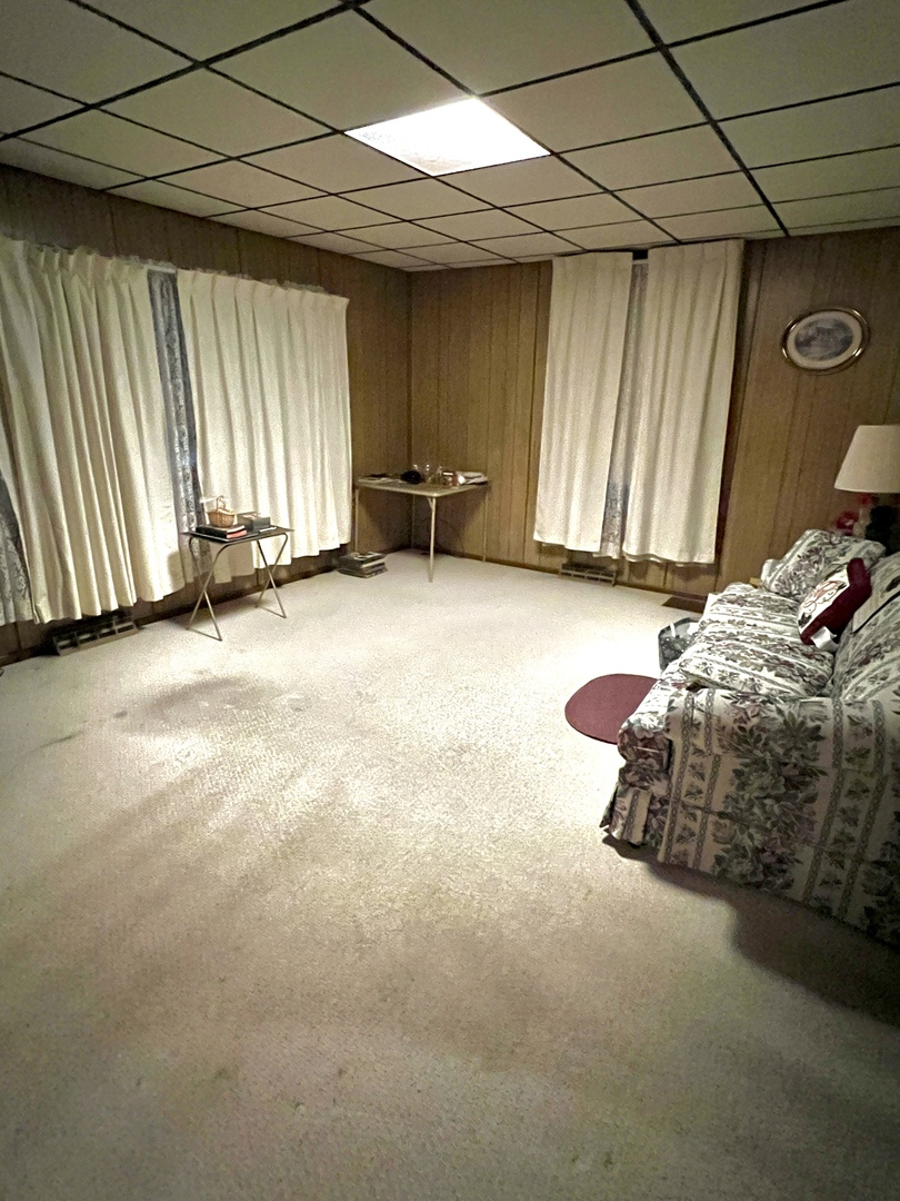 925 8th Street Erie, IL 61250 - Photo 5 of 15