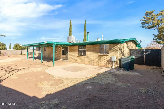 $255,000 | 3935 Mallard Place, Sierra Vista, AZ 85635