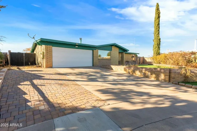 $255,000 | 3935 Mallard Place, Sierra Vista, AZ 85635