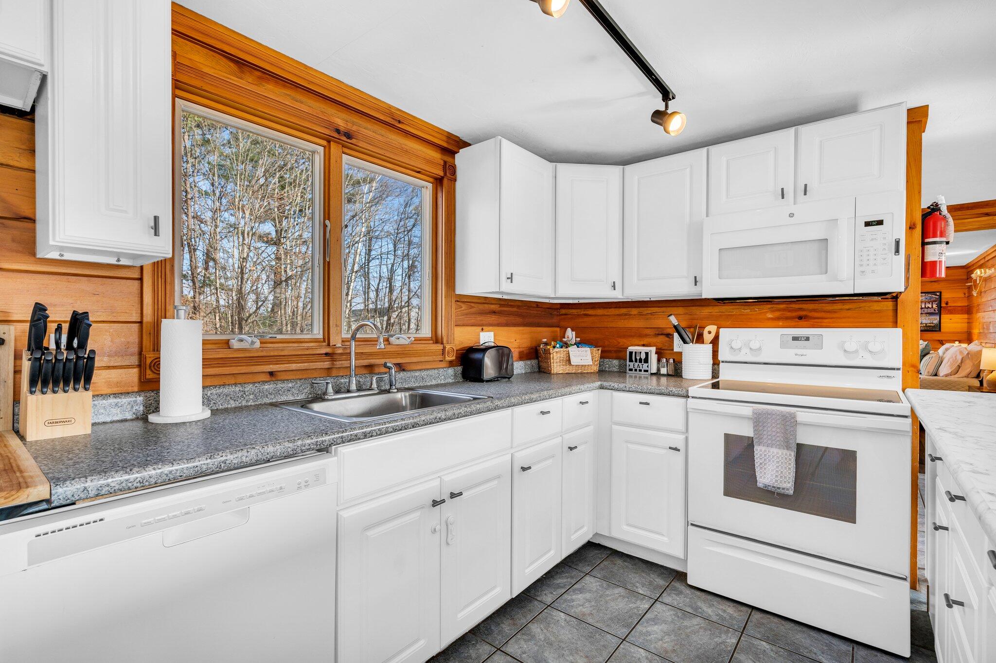 21 Burnt Mill Road Wells, ME 04090 - Photo 13 of 58 12-web-or-mls-DSC07265