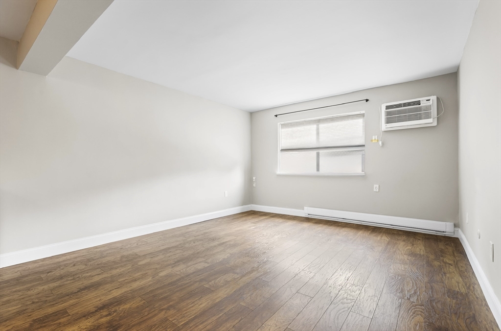 10 Roberts Street, Unit 14 Somerville, MA 02145 - Photo 13 of 19