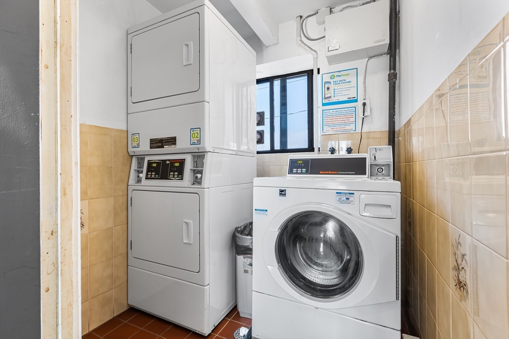 10 Roberts Street, Unit 14 Somerville, MA 02145 - Photo 9 of 19