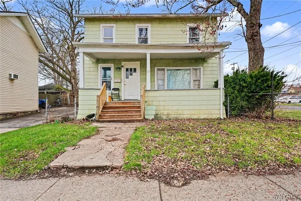 $129,900 | 133 Hawley Street, Lockport City, NY 14094