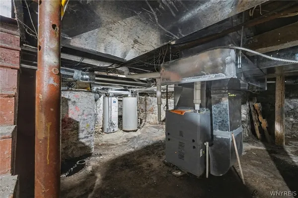 $129,900 | 133 Hawley Street, Lockport City, NY 14094