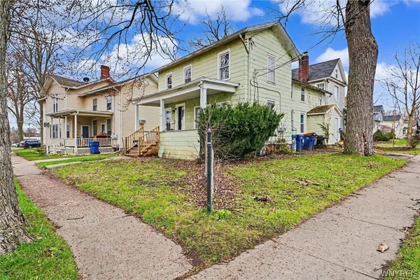 $129,900 | 133 Hawley Street, Lockport City, NY 14094