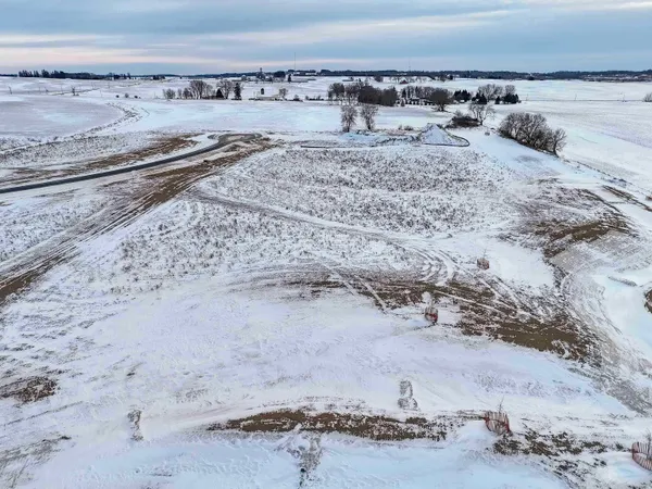 $350,000 | Lot 6 Frostwood Valley Condominium Association, Verona, WI 53593