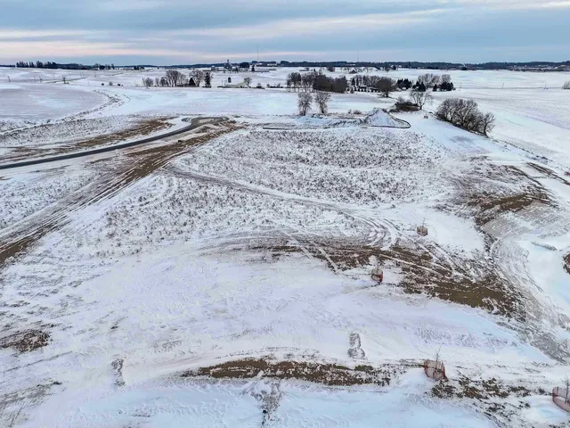 $350,000 | Lot 6 Frostwood Valley Condominium Association, Verona, WI 53593