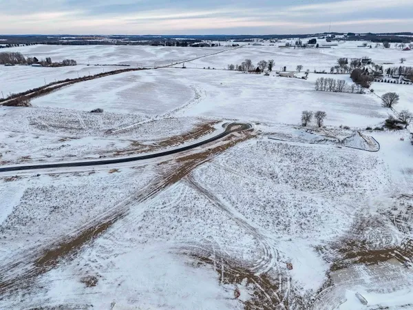 $350,000 | Lot 6 Frostwood Valley Condominium Association, Verona, WI 53593