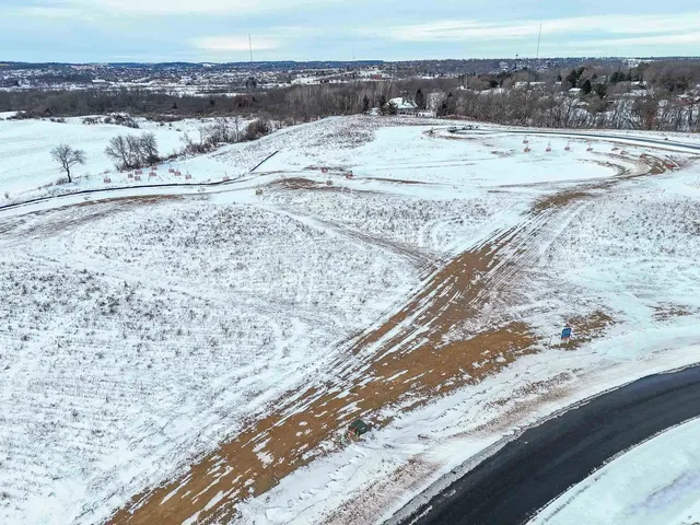 $350,000 | Lot 6 Frostwood Valley Condominium Association, Verona, WI 53593