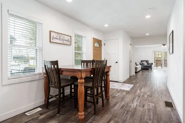 $299,900 | 1729 East Road Five, Edgerton, WI 53534