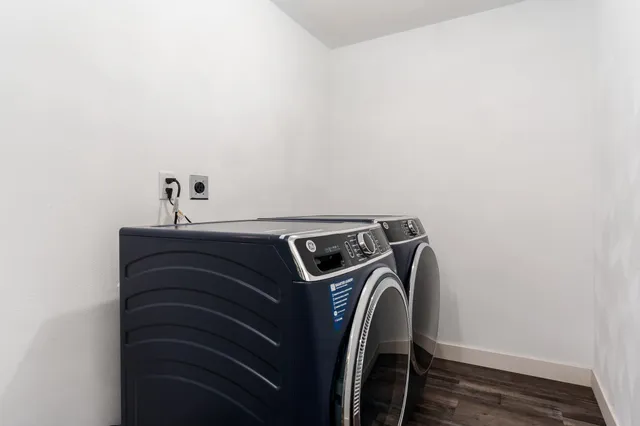 $299,900 | 1729 East Road Five, Edgerton, WI 53534