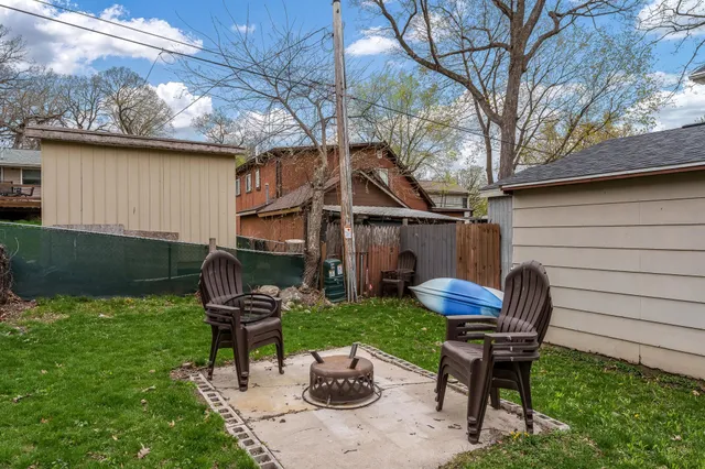 $299,900 | 1729 East Road Five, Edgerton, WI 53534