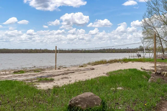 $299,900 | 1729 East Road Five, Edgerton, WI 53534