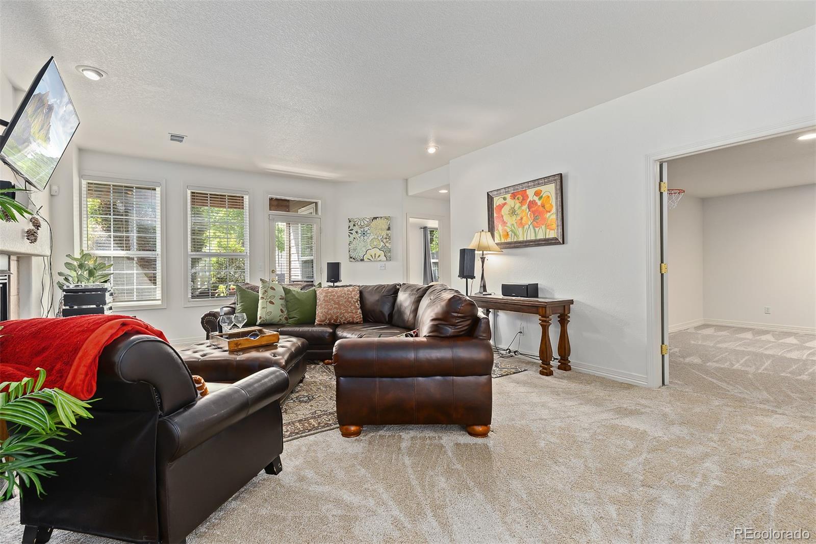 9845 Firestone Circle Lone Tree, CO 80124 - Photo 11 of 49