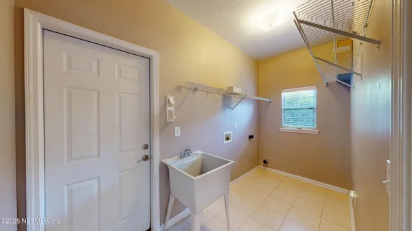 $3,000 | 281 Village Green Avenue, St. Johns, FL 32259