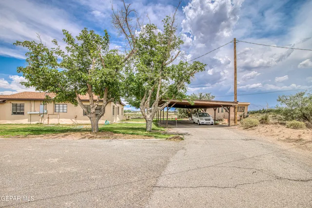 $650,000 | 6540 McNutt Road, Anthony, NM 88021