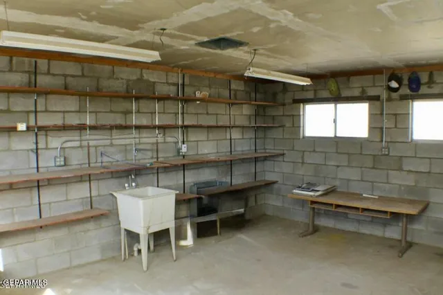 $650,000 | 6540 McNutt Road, Anthony, NM 88021