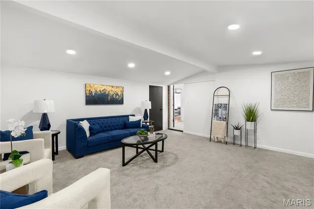 $189,900 | 4727 Nelson Drive, St. Louis, MO 63121