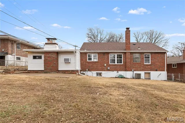 $189,900 | 4727 Nelson Drive, St. Louis, MO 63121