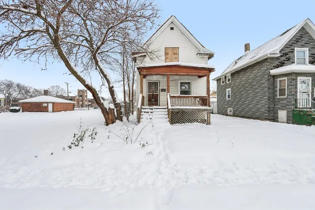 $100,000 | 611 South 13th Avenue, Maywood, IL 60153