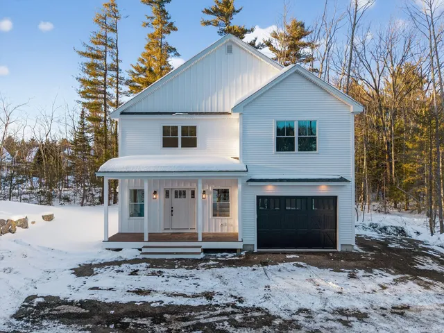 $749,900 | 11 Peabody Lane, Unit 101, Saco, ME 04072