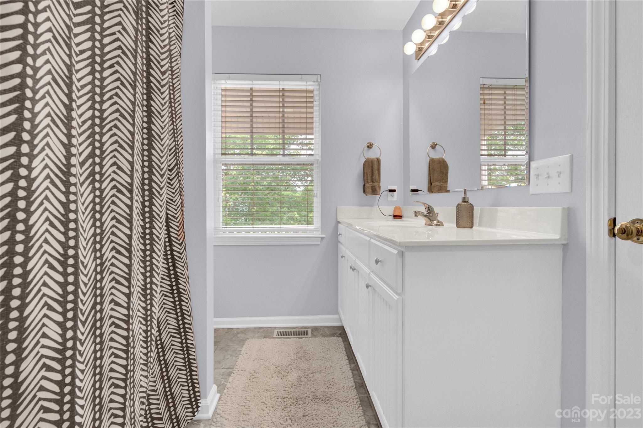 4076 Library Lane Northwest Conover, NC 28613 - Photo 17 of 30 Gallery Image 17