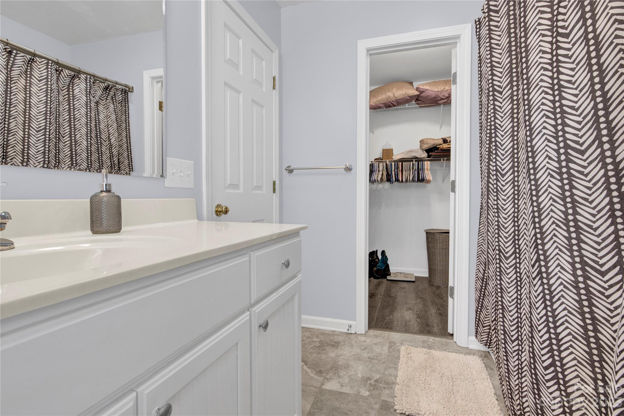 4076 Library Lane Northwest Conover, NC 28613 - Photo 18 of 30 Gallery Image 18