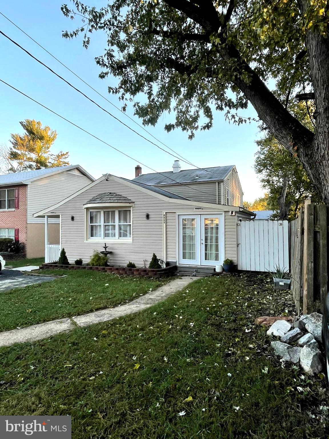 5944 Johnnycake Road Baltimore, MD 21207 - Photo 3 of 34